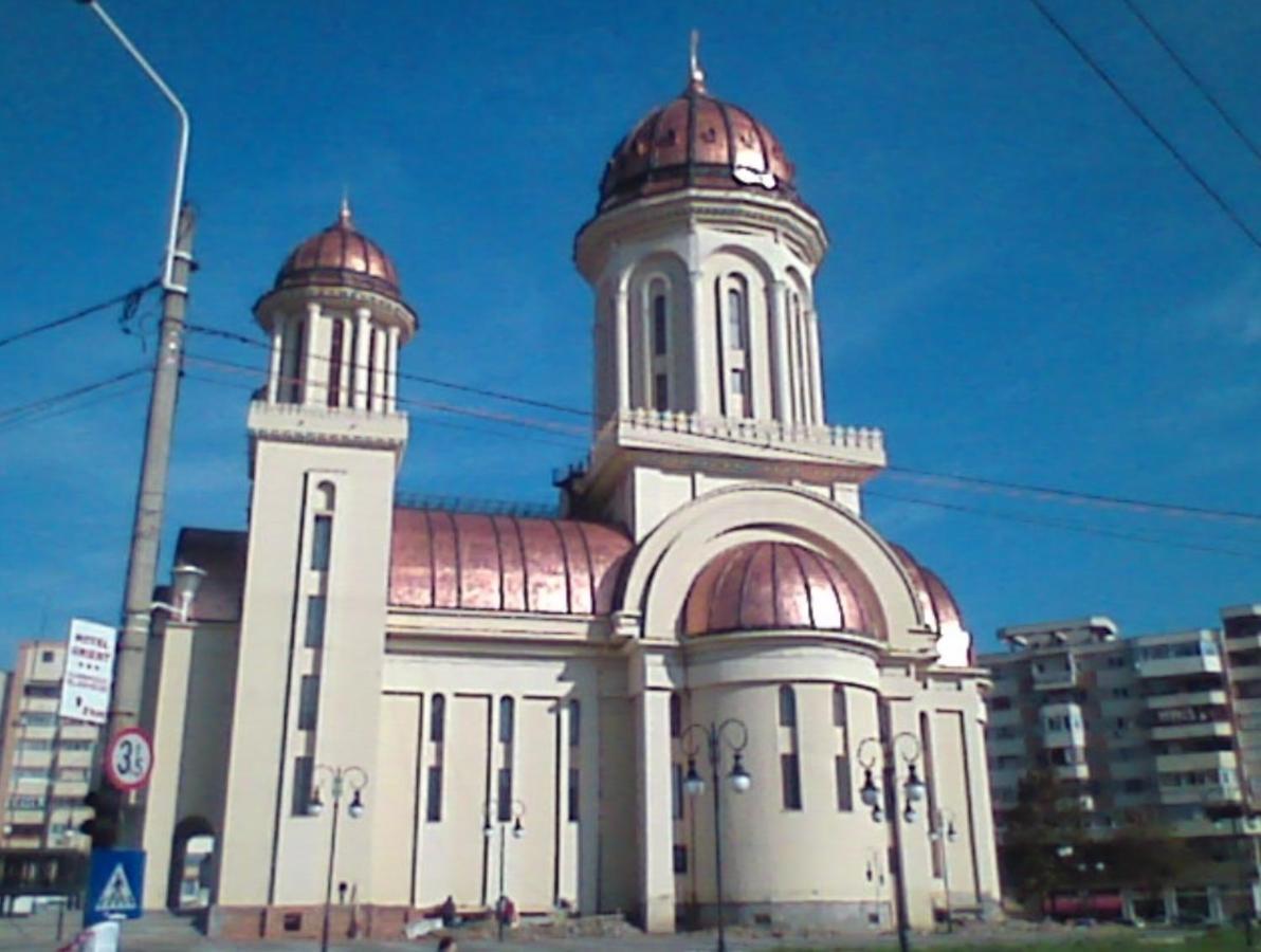 Studio Cathedral Brăila Buitenkant foto